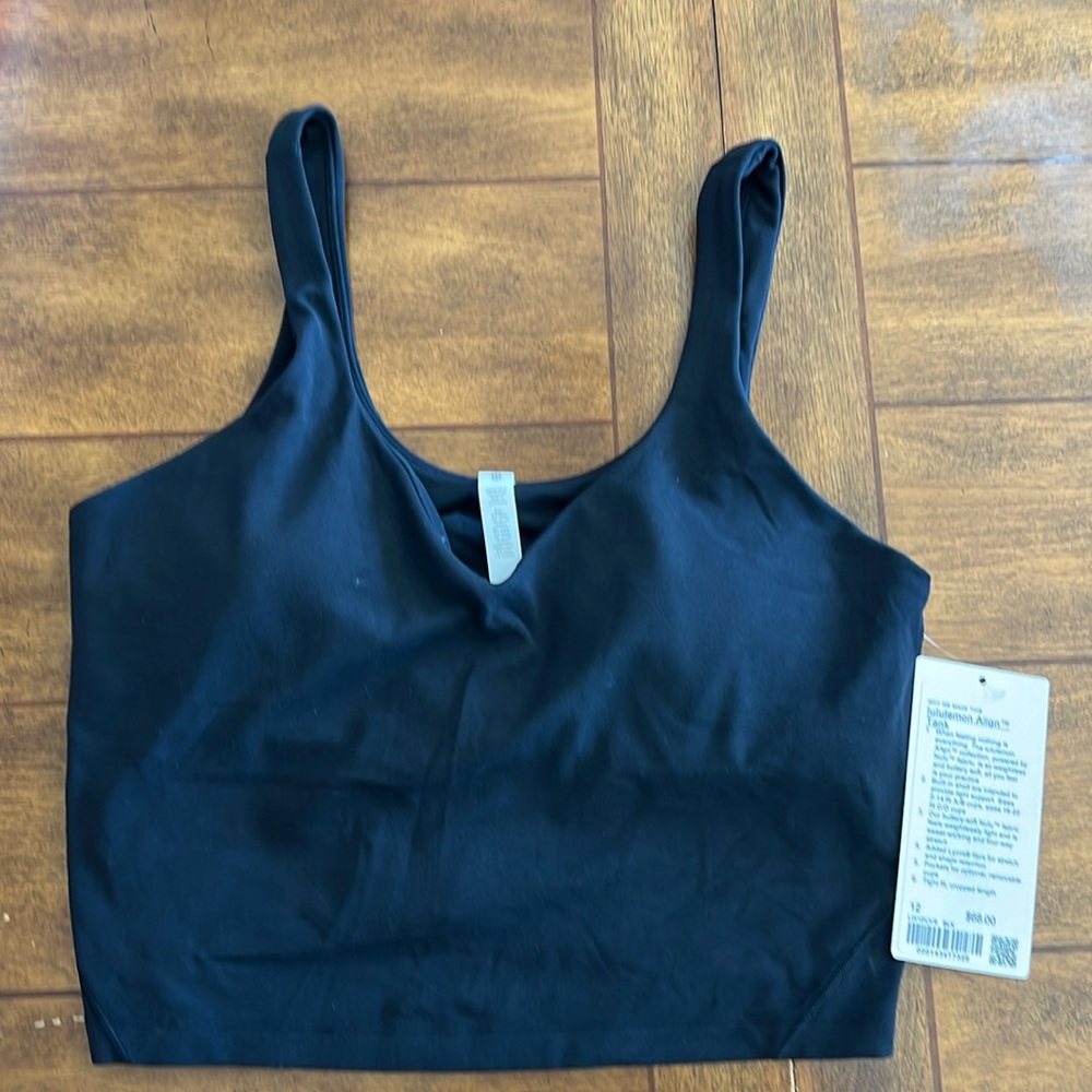 Lululemon Align Tank Black size 12 NWT